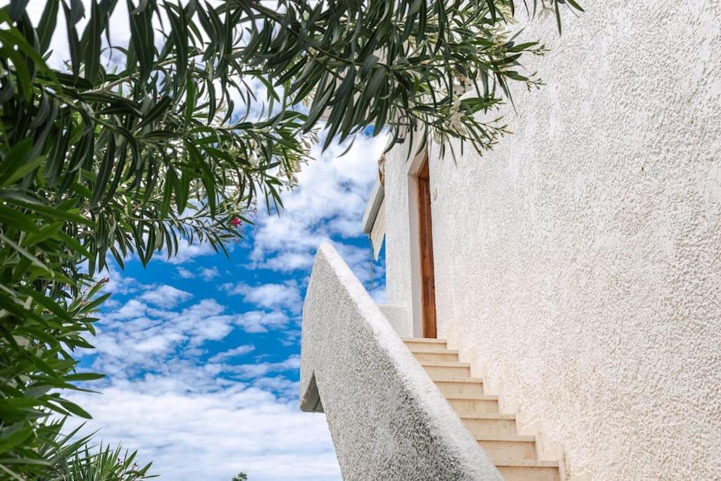 Seaside Escape Apartment Saronida Exterior foto